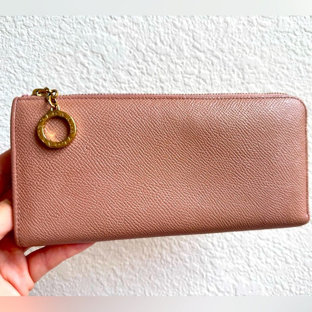 BVLGARI ZIPPER WALLET